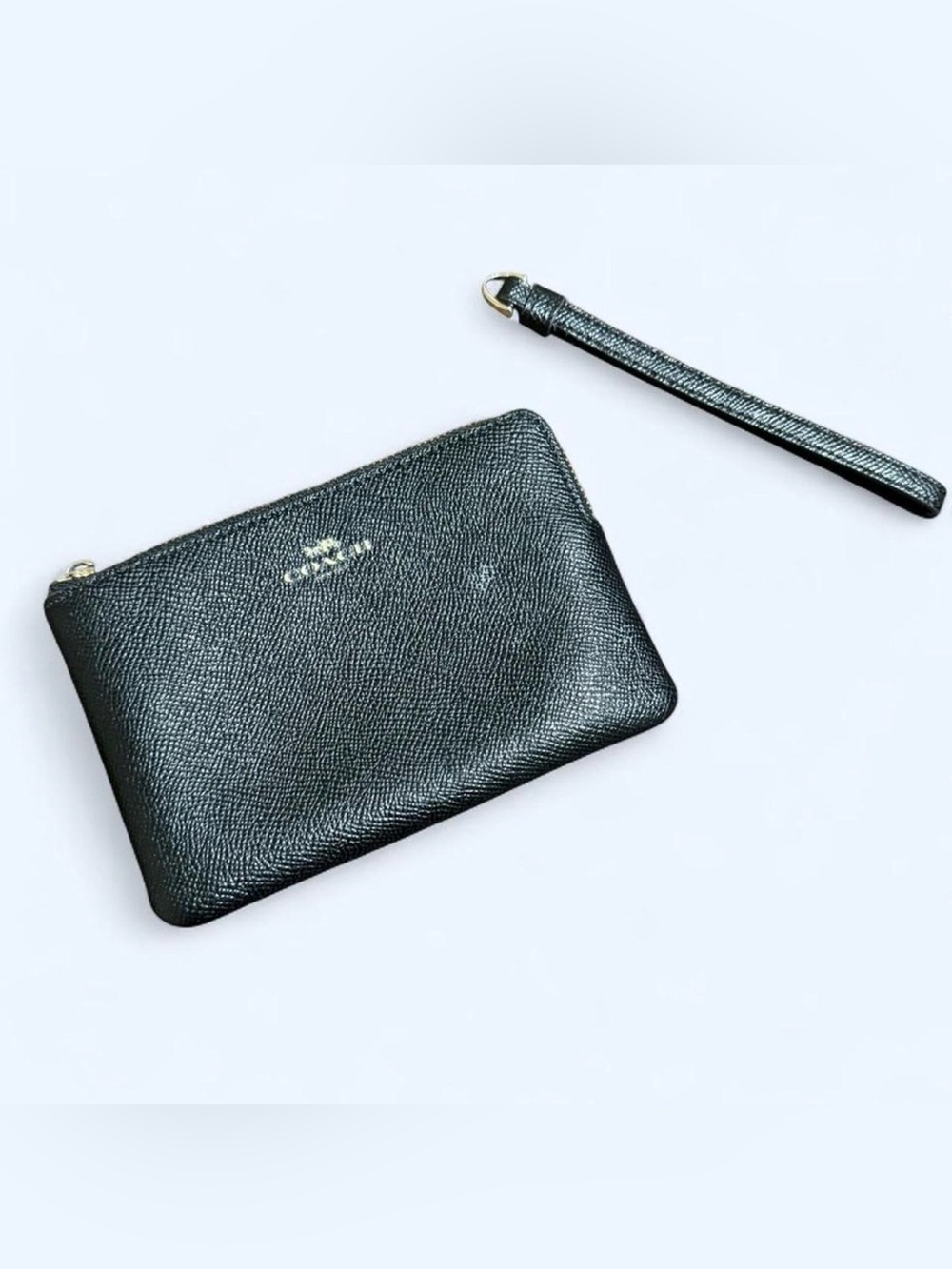 Coach wristlet wallet
